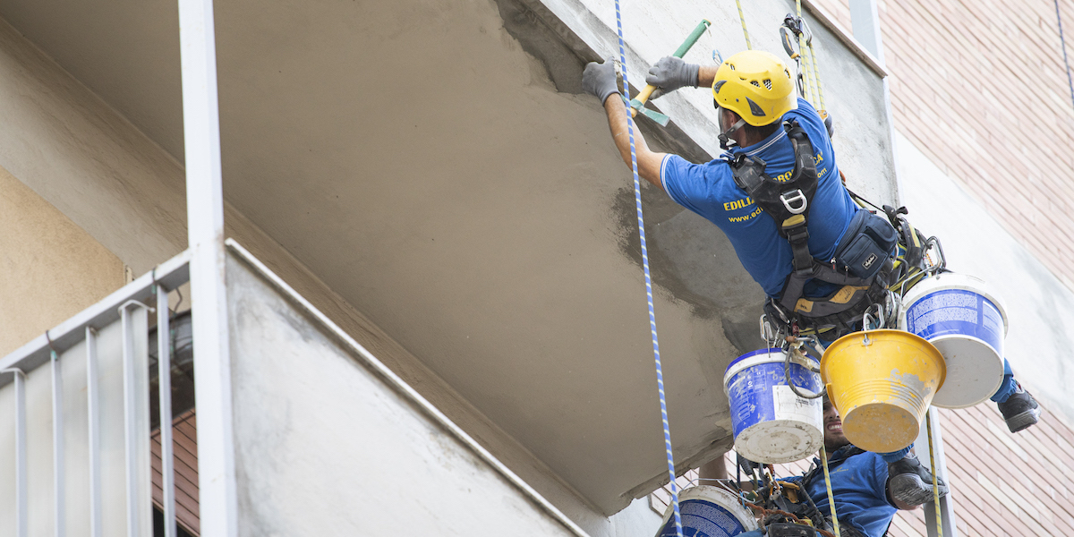 rehabilitación de balcones con Acrobatica