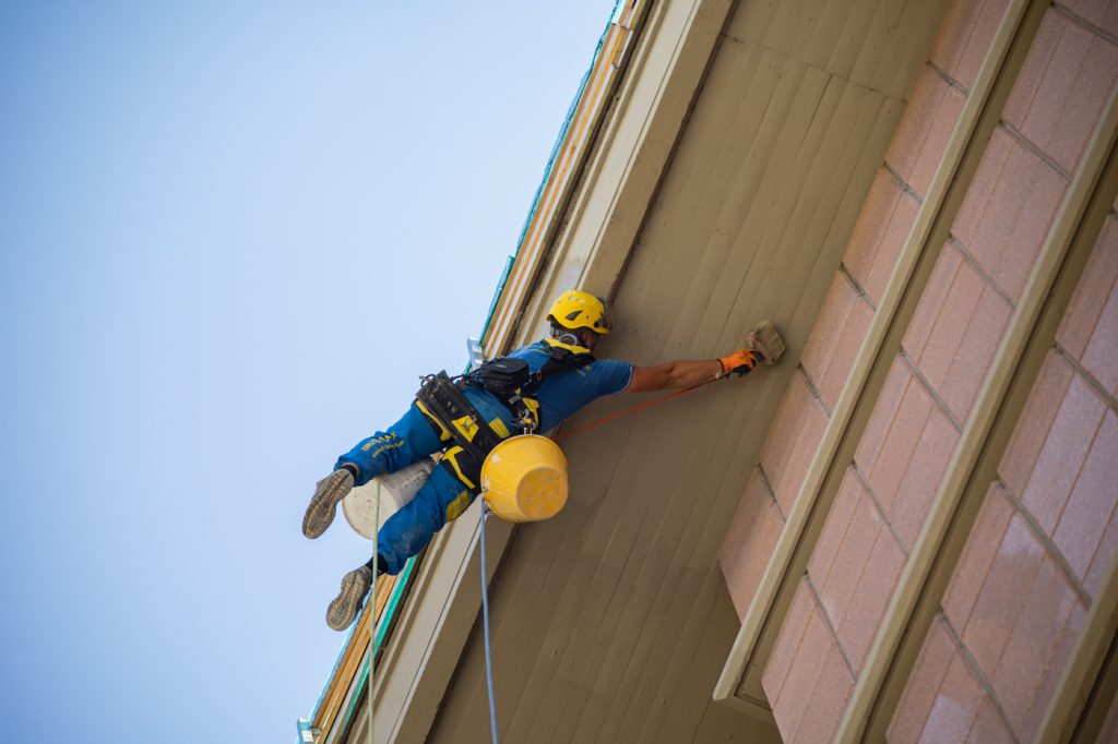 prevenir filtraciones de agua: mantenimiento y buena práctica