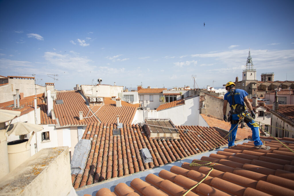 Cubierta inclinada ventilada: Por qué mejora tu vivienda y cómo funciona
