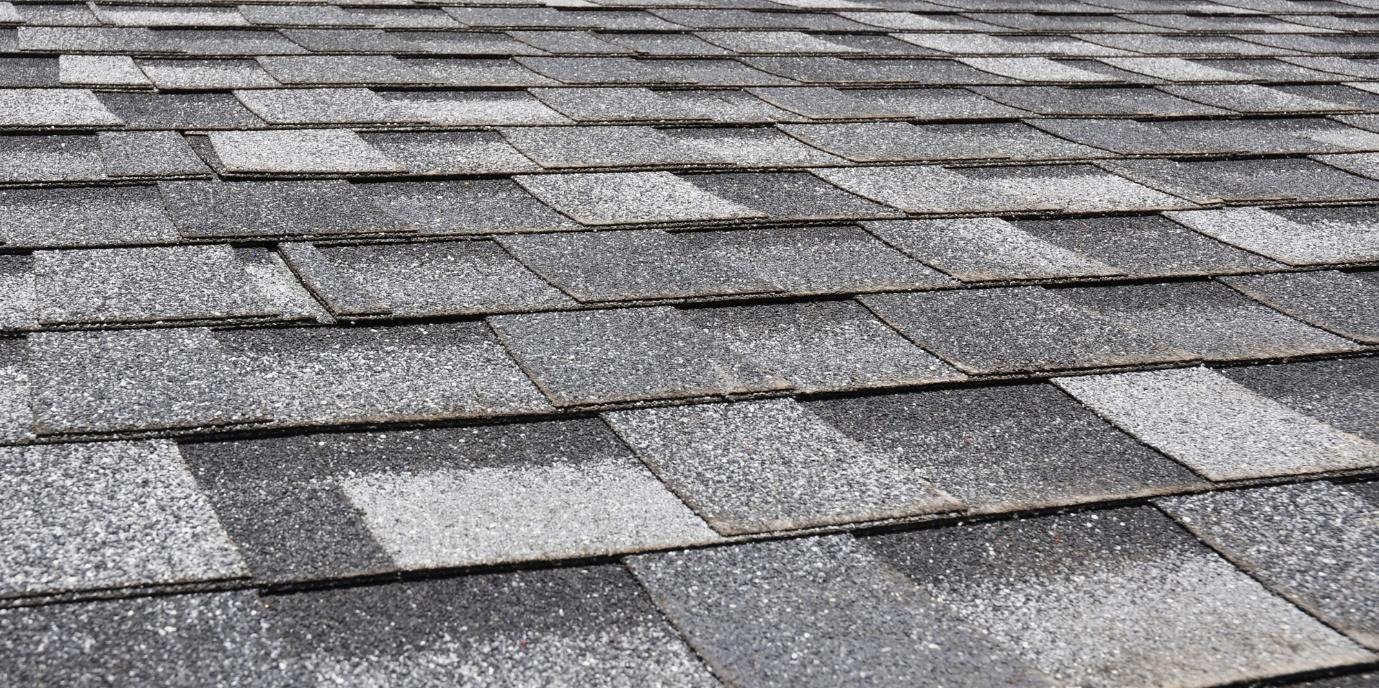 Aislamiento térmico en cubiertas: materiales, beneficios y cómo aplicarlo correctamente